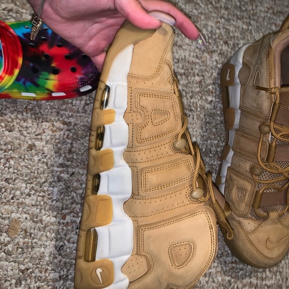 Nike Air Uptempos - Picture 4 of 7